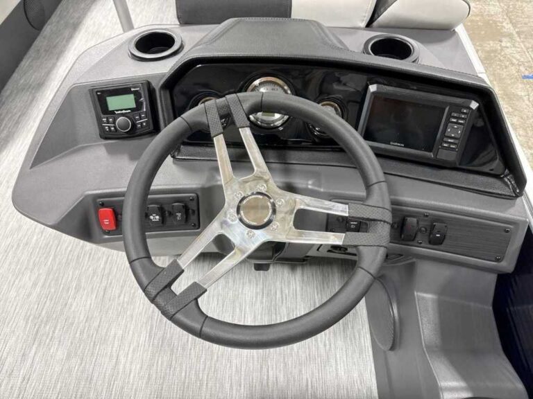 2026 Bennington 20SSR - SPS - SPECIAL PACKAGE US-ETWS9674K526 [photo 11]